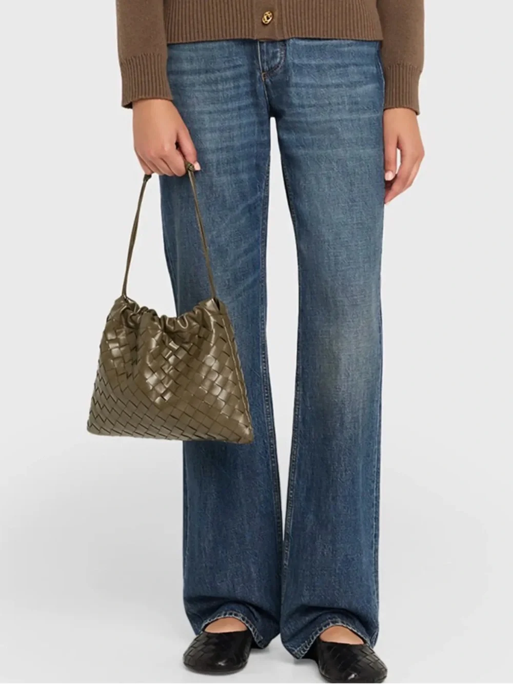 Bottega Veneta Medium Pouch in Cypress Green - Picture 12 of 16